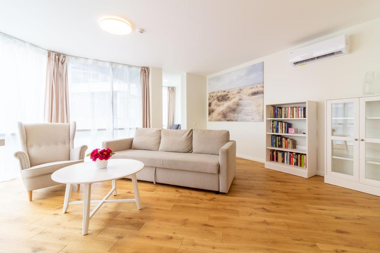 Elija Swan-Toy Apartments Šventoji Kültér fotó