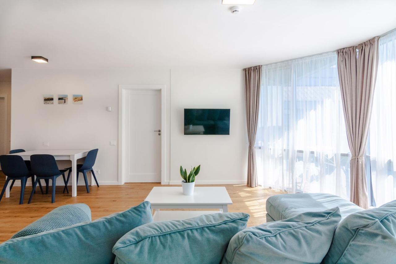 Elija Swan-Toy Apartments Šventoji Kültér fotó