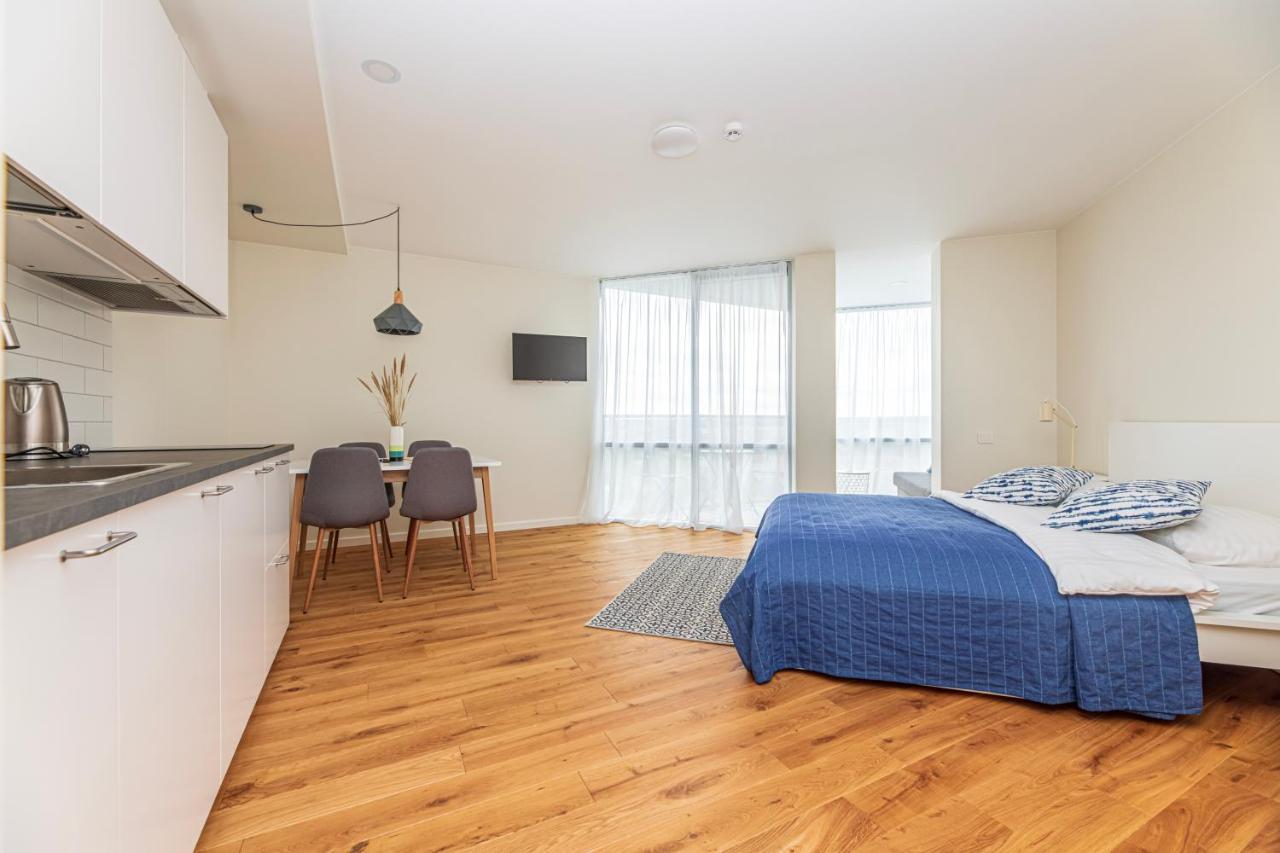 Elija Swan-Toy Apartments Šventoji Kültér fotó